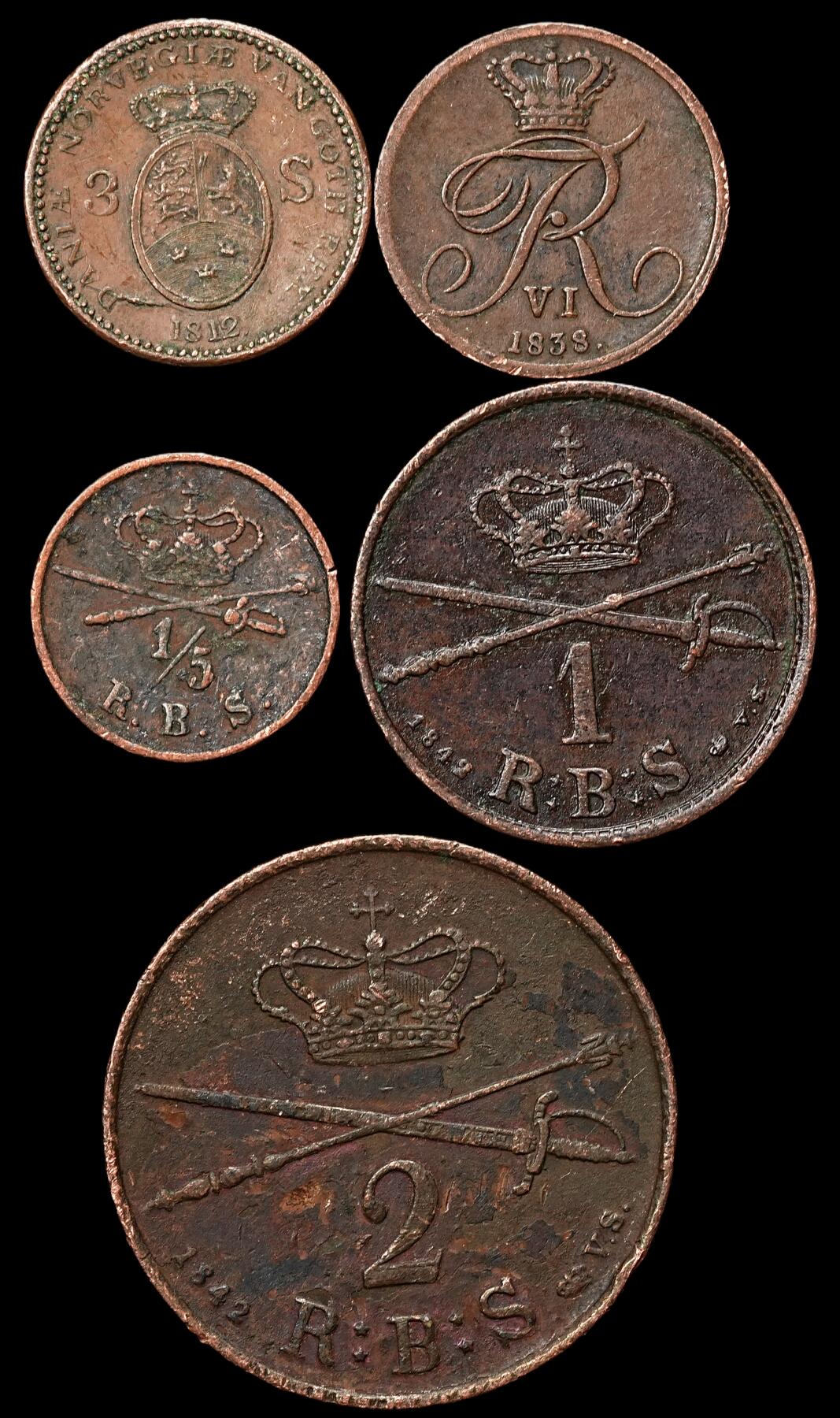 修遠堂世界钱币第104期 丹麦旧铜币一组