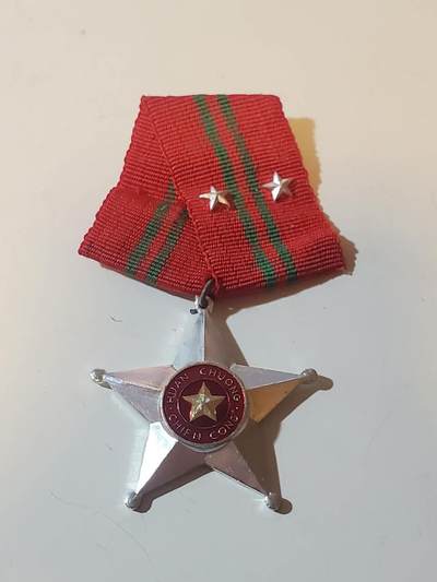 韵星假日军品类拍卖第40期 -- Rimey Holidays Militaria Auction 40 - 越南社会主义共和国二级战功勋章 越中战争时期软挂好品 需前线杀敌或者指挥小型战斗