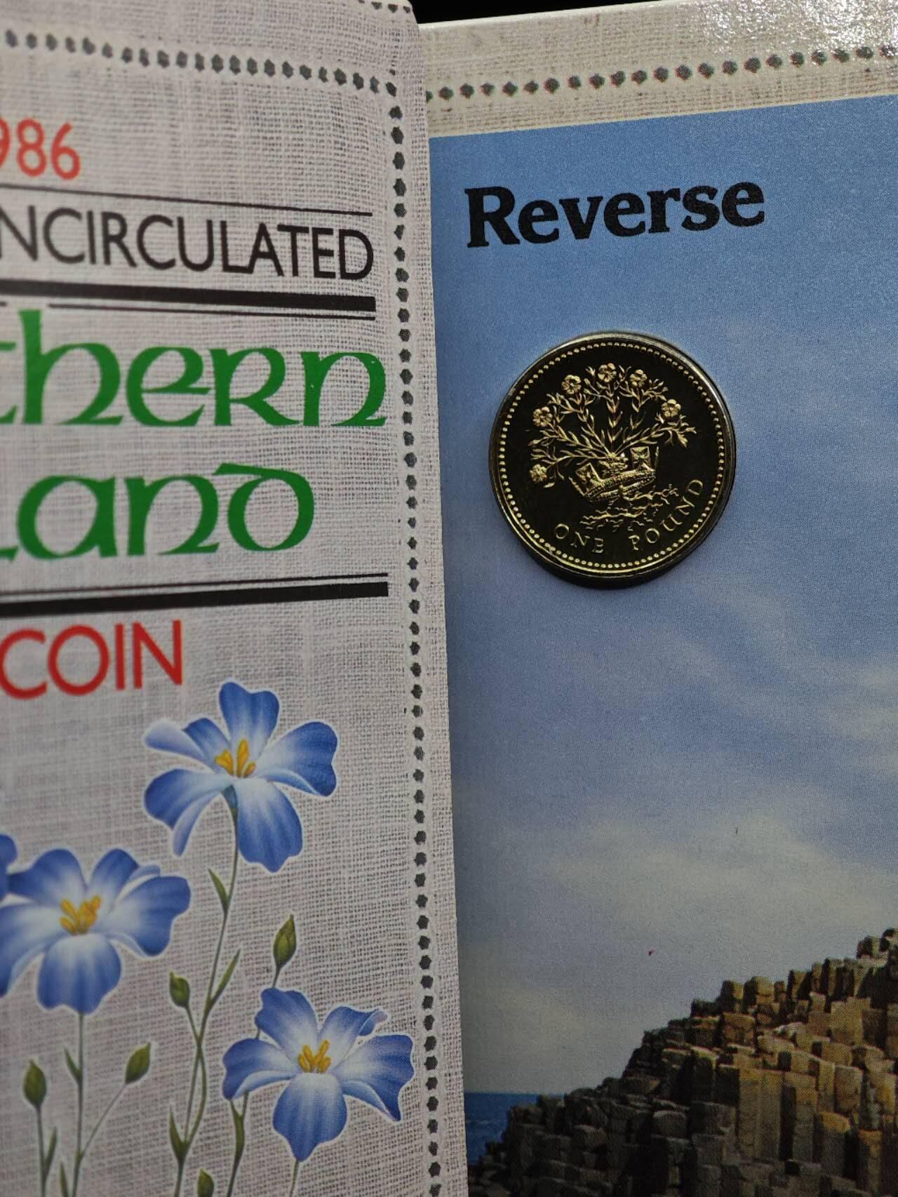  【淘币小摊】限时拍第八百七十拍   克朗币邮币封场    年前最后一场结束全部发出请更换最新收货地址不方便收货的请勿参拍或者顺丰到付 英国1986年1镑卡册