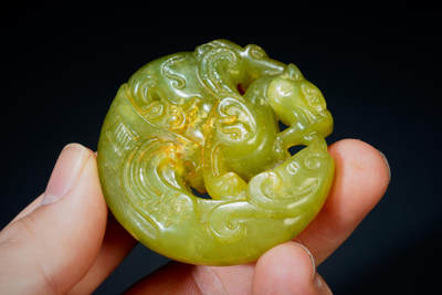 上海都达杂项专场三十四【年后发货全场包邮】  古玉龙凤挂件88-35