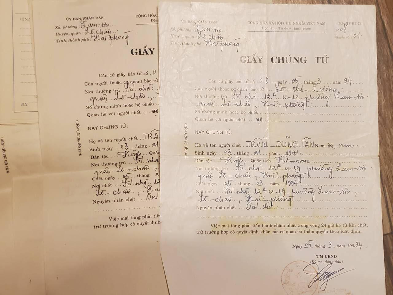 韵星假日军品类拍卖第40期 -- Rimey Holidays Militaria Auction 40 越南越战军官河内地区干部陈勇新大全套（详情见拍品介绍）