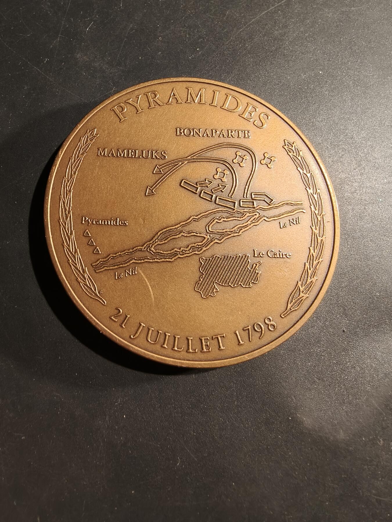 老王徽章第181期 法国拿破仑1798埃及金字塔战役大铜章     直径75mm    重量258.4g
