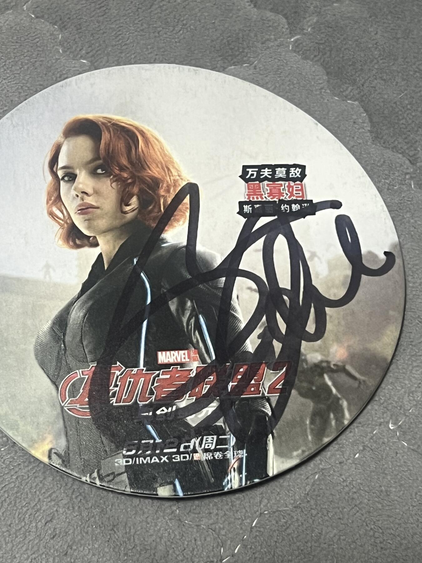 零元拍：复仇者联盟2 奥创纪元 “绿巨人 浩克 ”马克.鲁法诺 亲笔签名电影宣传卡