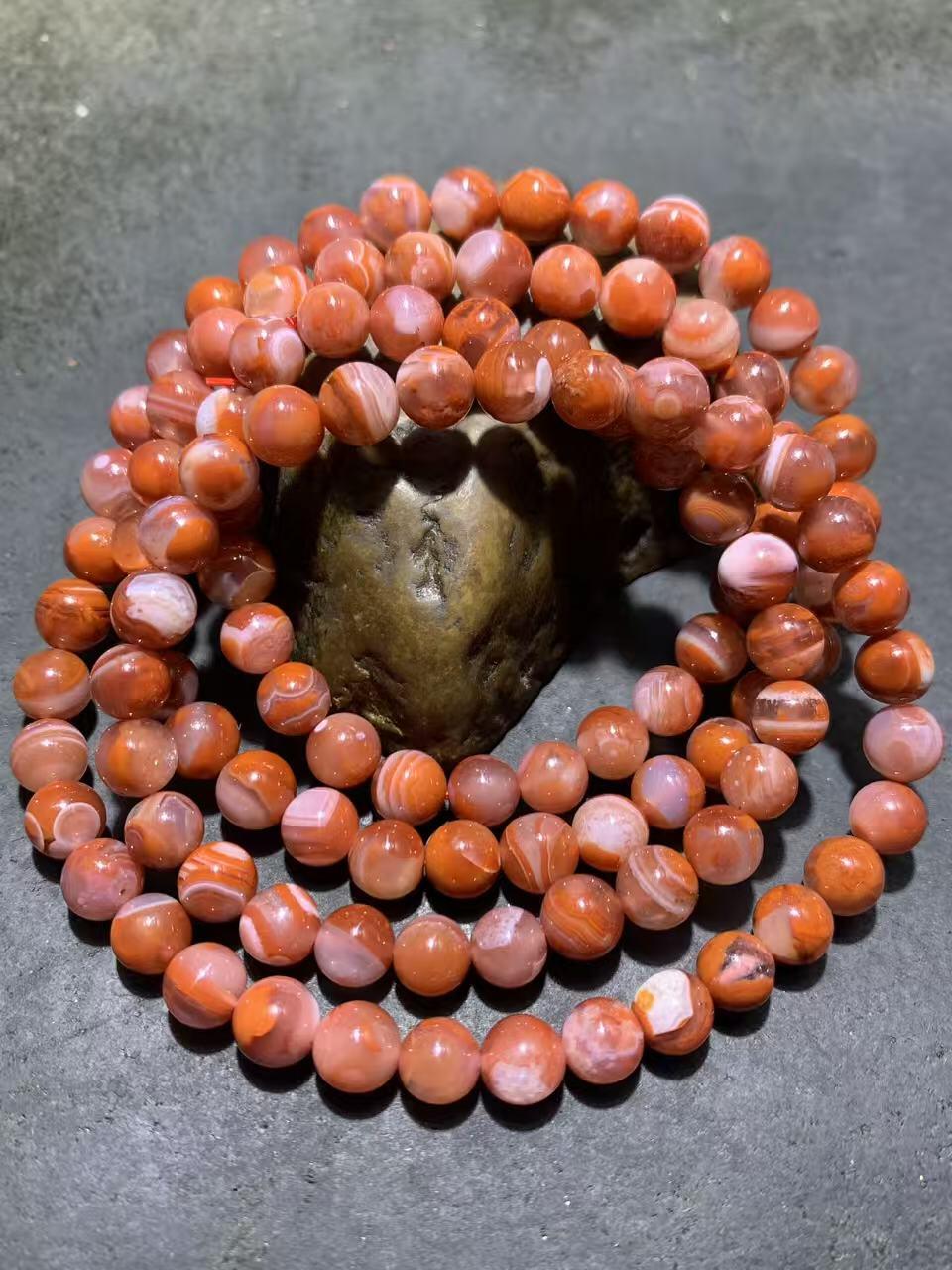 川料南红玛瑙柿子红冰飘多圈手串一条，