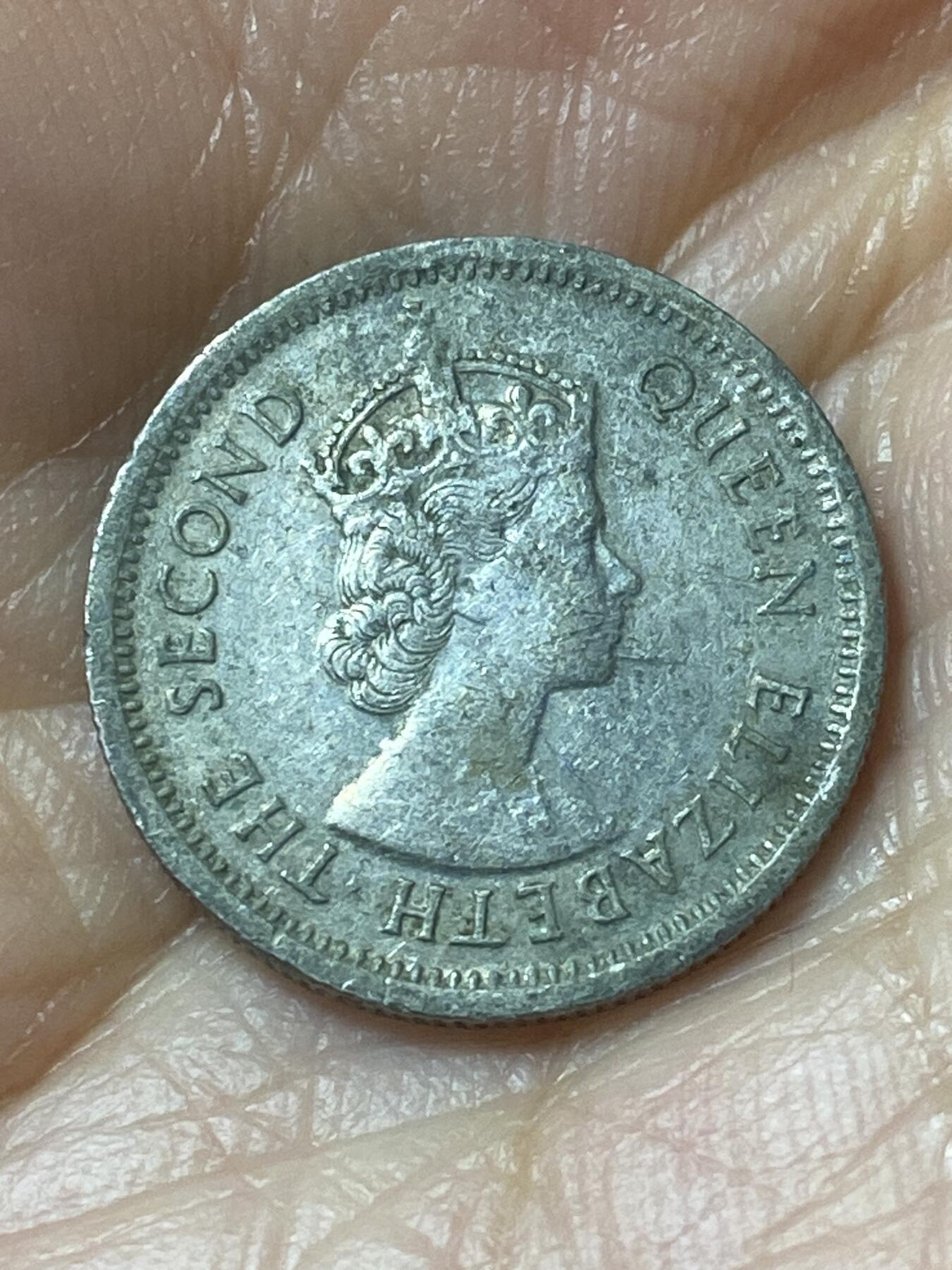 2026年第二十一场(总第一百九十场）外国好品散币场(免佣金) 英属加勒比领地1965年10分(伊丽莎白二世青年带冠)