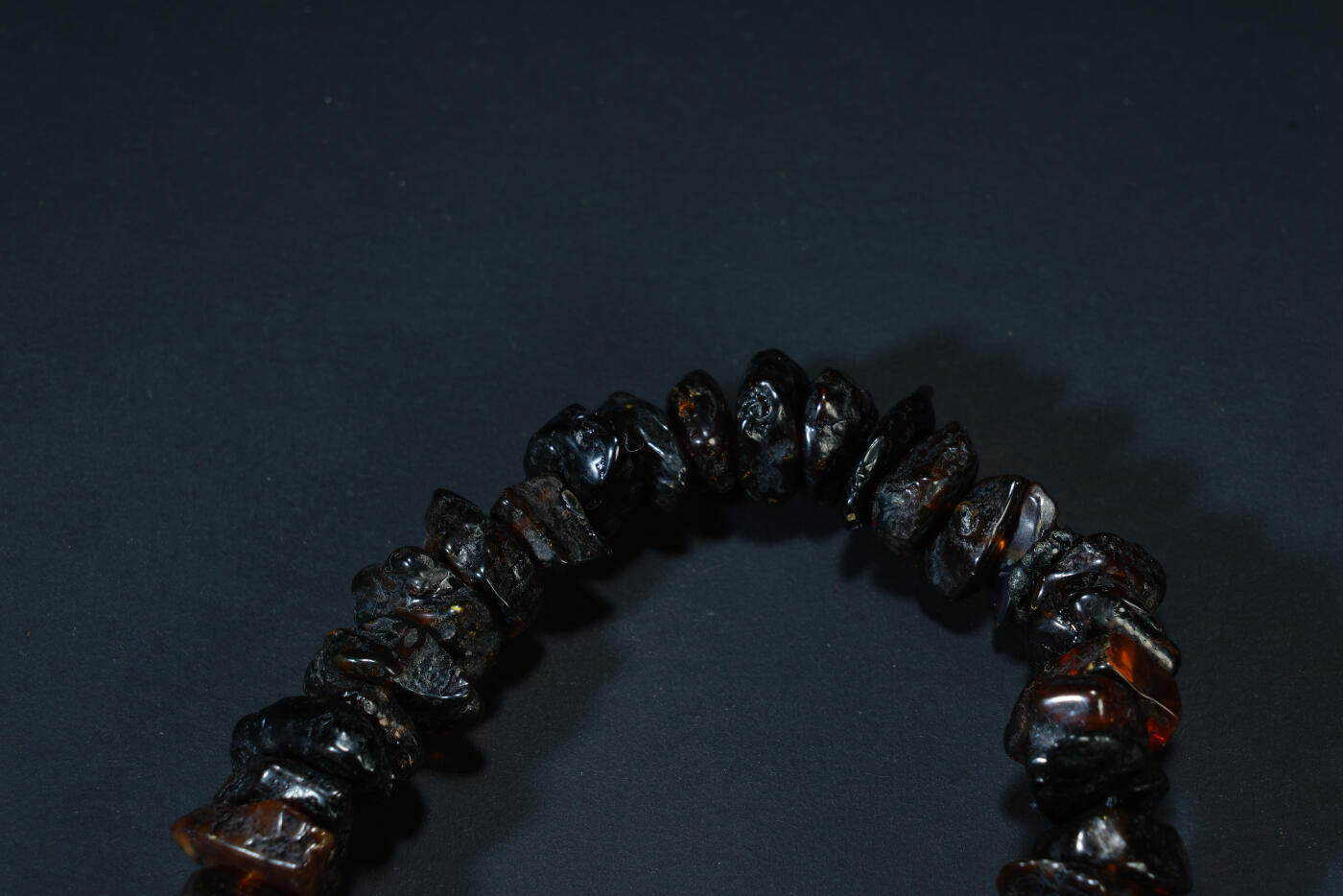 上海都达杂项专场二十六（全场包邮）  天然琥珀碎石手链 附鉴定证书88-100