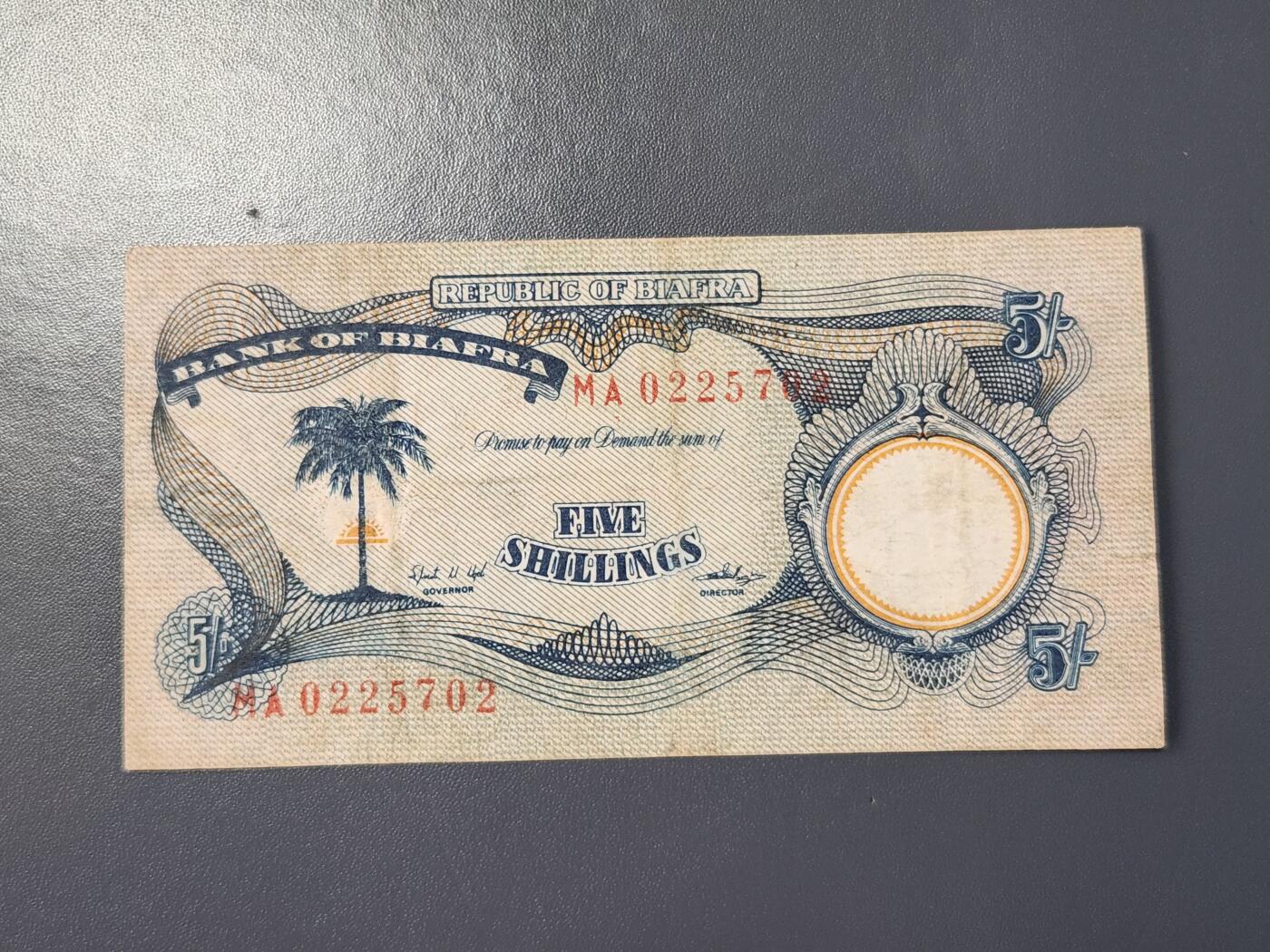 2月8号晚上8点 外国纸币自动截拍第21场 比夫拉早期票 稀少