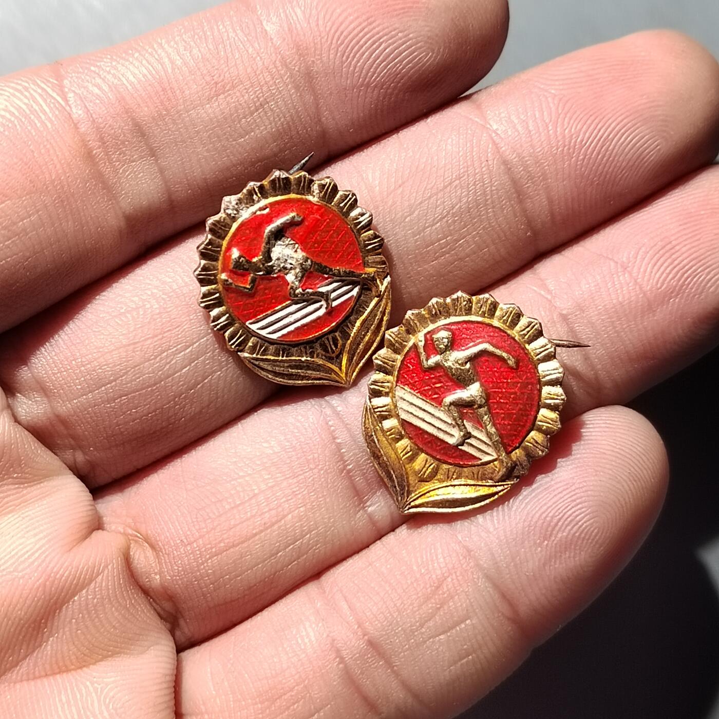 PCAI钱币 8-752  钱币纪念章小专场 体育章二枚