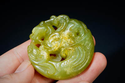 上海都达杂项专场三十四【年后发货全场包邮】  古玉龙凤挂件88-35