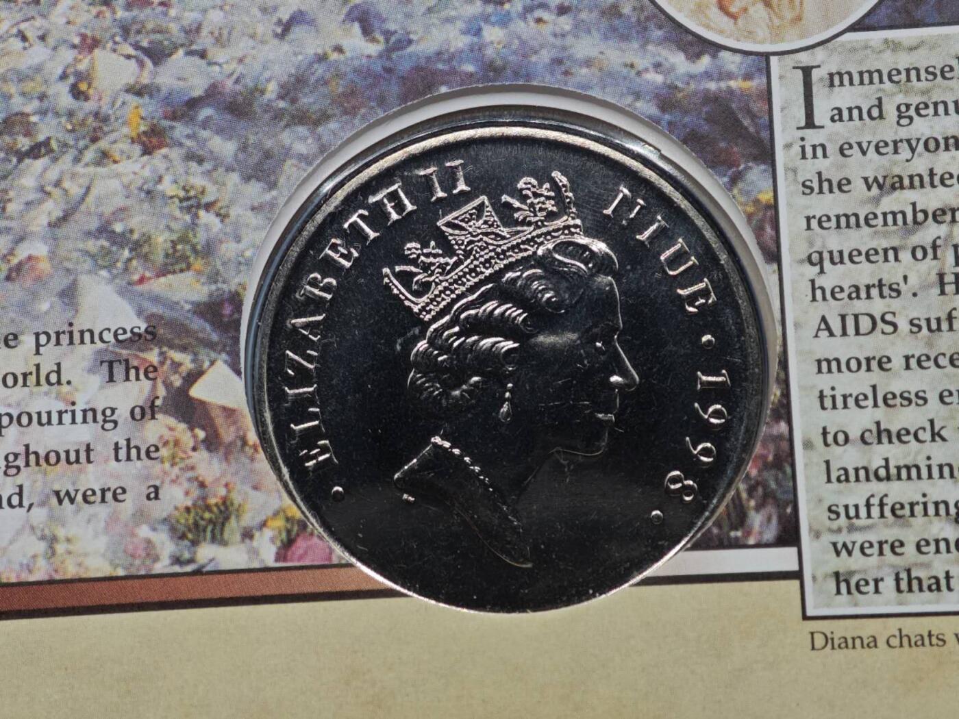  【淘币小摊】限时拍第八百七十拍   克朗币邮币封场    年前最后一场结束全部发出请更换最新收货地址不方便收货的请勿参拍或者顺丰到付 纽埃1998年1元戴安娜王妃纪念币邮币封