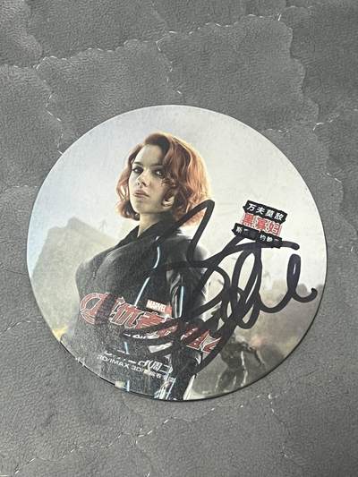 零元拍：复仇者联盟2 奥创纪元 “绿巨人 浩克 ”马克.鲁法诺 亲笔签名电影宣传卡 - 零元拍：复仇者联盟2 奥创纪元 “绿巨人 浩克 ”马克.鲁法诺 亲笔签名电影宣传卡