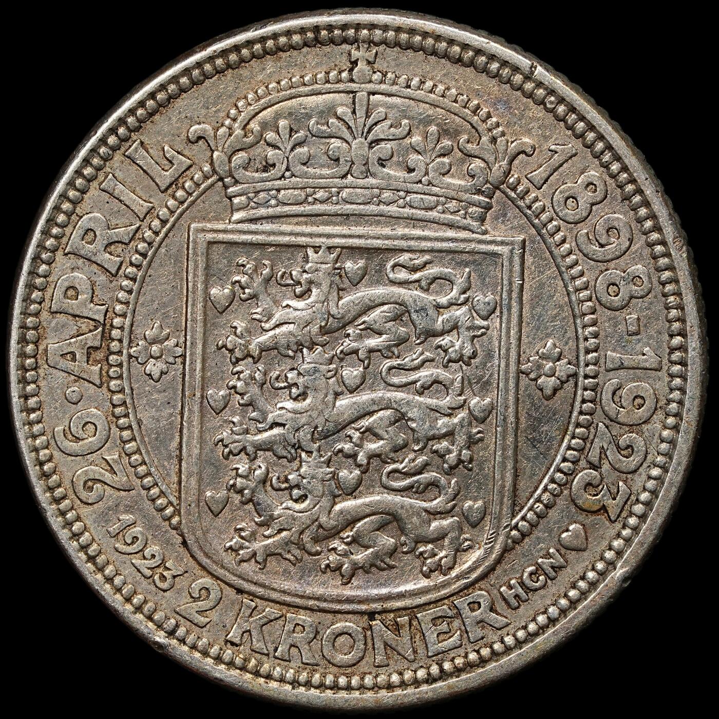 修遠堂世界钱币第104期 1923年丹麦国王银婚纪念2克朗银币 15g，含银80%