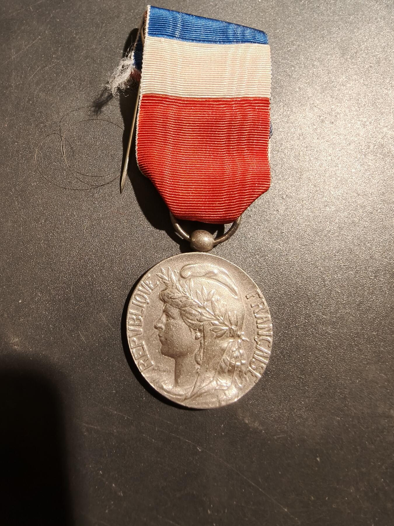 老王徽章第181期