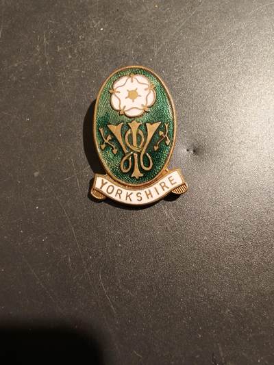 老王徽章第181期 - 英国陆军约克郡步兵团证章   铜质珐琅