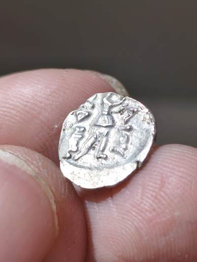 非常少见精品！ 大月氏-贵霜帝国早期银币~！约公元1世纪 丘就却奥波银币 丝路有名品种人物 丘就却形象在中亚存在造像和织物 丝路名品