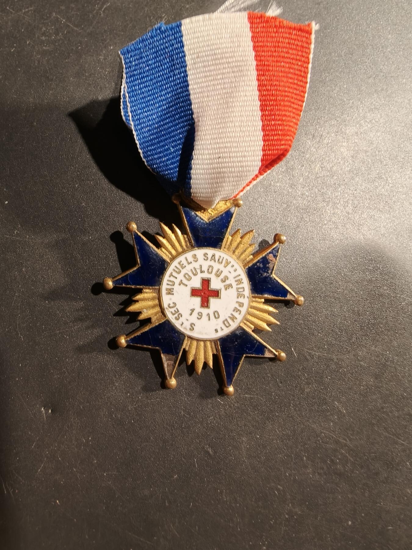 老王徽章第181期 法国图卢兹救生员互助会奖章