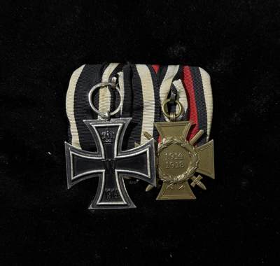 欢庆春节！戎马世界章牌大赏第111期春节大拍 - 德国一战二级铁十字与兴登堡奖章联排，铁十字挂环后换