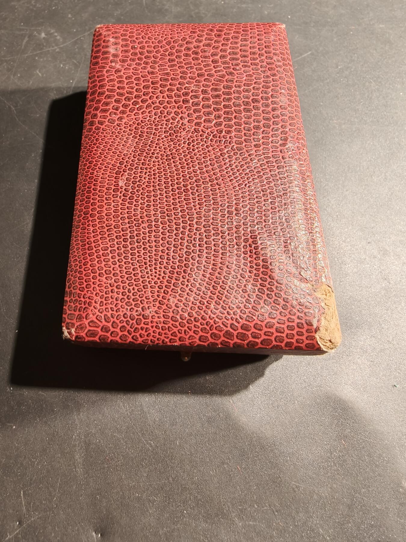 老王徽章第181期 法国骑士级荣誉军团勋章   原盒   早期950银质珐琅    五共时期