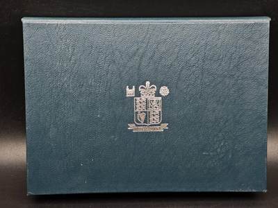 【淘币小摊】实时拍第八百七十拍   银币套币场    年前最后一场周一预留全部发出 本场无中意拍品可私信周日发货请更换最新收货地址不方便收货的请勿参拍或者顺丰到付 - 英国1998年精制套币原盒原证