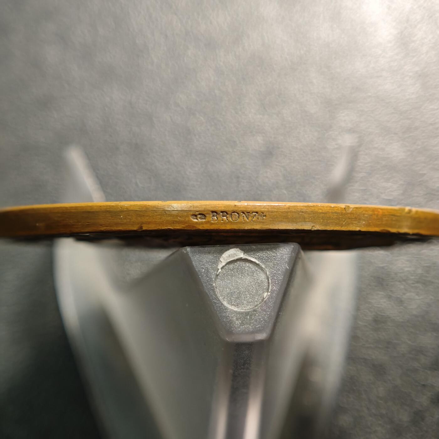 【德藏】世界币章拍卖第165期（拍品征集中~欢迎藏友联系） 1895年 法国农业部昂热地区农业竞赛法兰西女神大铜章 丰饶角边铭 正面是头戴帽、留长发的法兰西玛丽安娜左侧面肖像，背面是由双蛇杖、棕榈叶、麦穗枝、葡萄藤等组成的图案 直径约：51.3mm；重约：60.9g