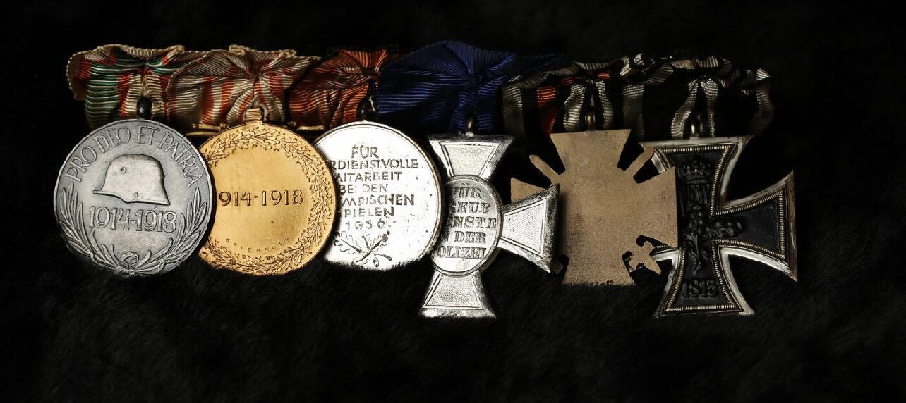 杂勋专场 德国1936柏林奥运会奖章与二级铁十字勋章礼服挂六联排，该联排二级铁十字勋章为非常少见的aws产二战制造的一战二级铁十字勋章