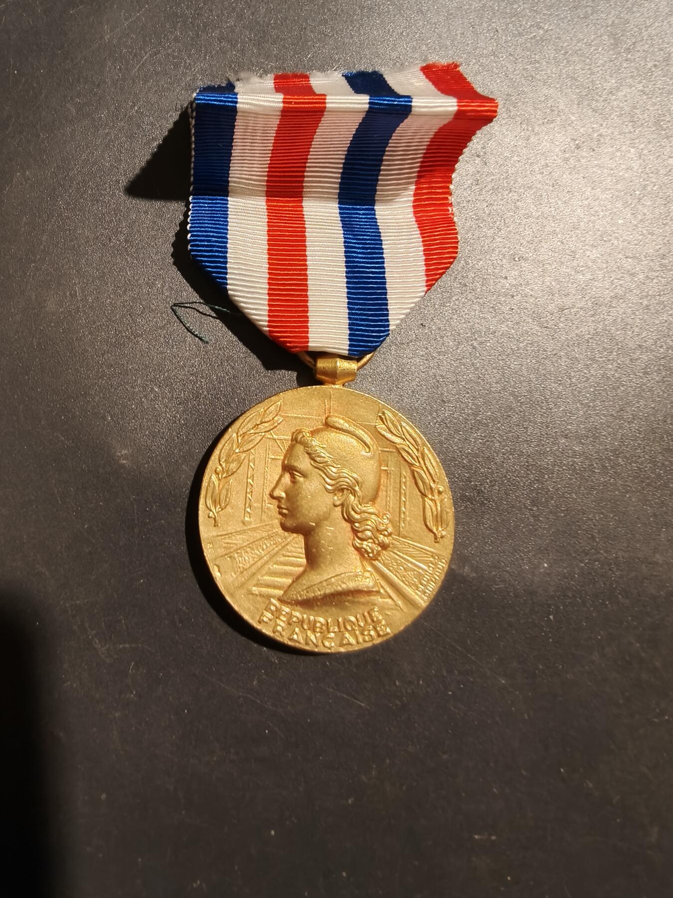 老王徽章第181期