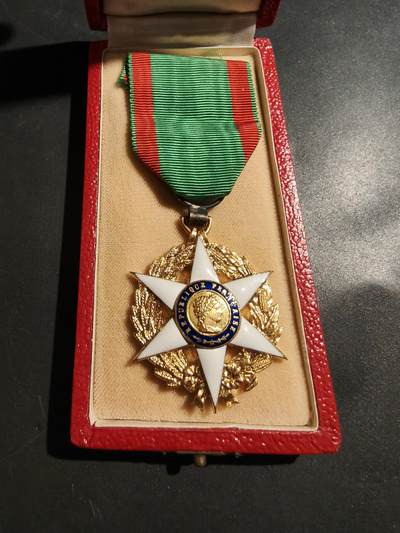 老王徽章第181期 - 法国骑士级农业功绩勋章    原盒