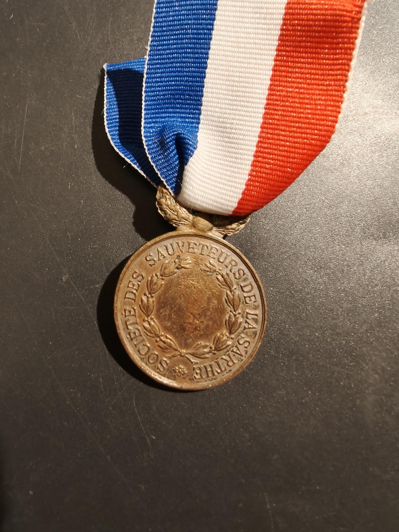 老王徽章第181期 法国铜级萨尔特省救生员协会奖章