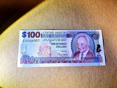 【Blue Auction】世界纸币精拍第785期——18级TOP拍卖/信誉/品质/专业/高效💫 - 巴巴多斯 2007年100元 设计精美 最高值 全新UNC