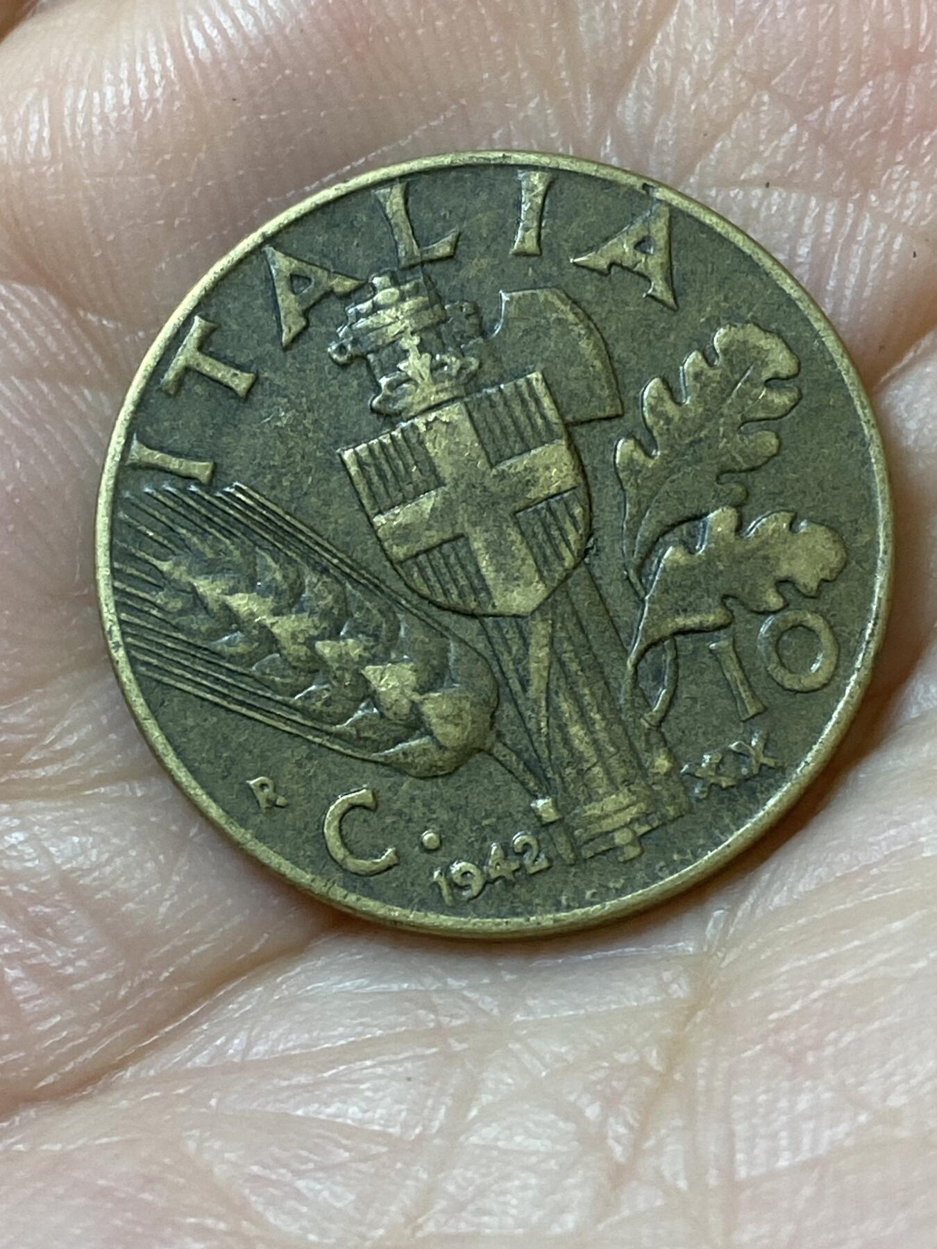 2026年第二十一场(总第一百九十场）外国好品散币场(免佣金) 意大利王国1942年10分(维托里奥·埃马努埃莱三世第四套第二版，铝青铜材质版)