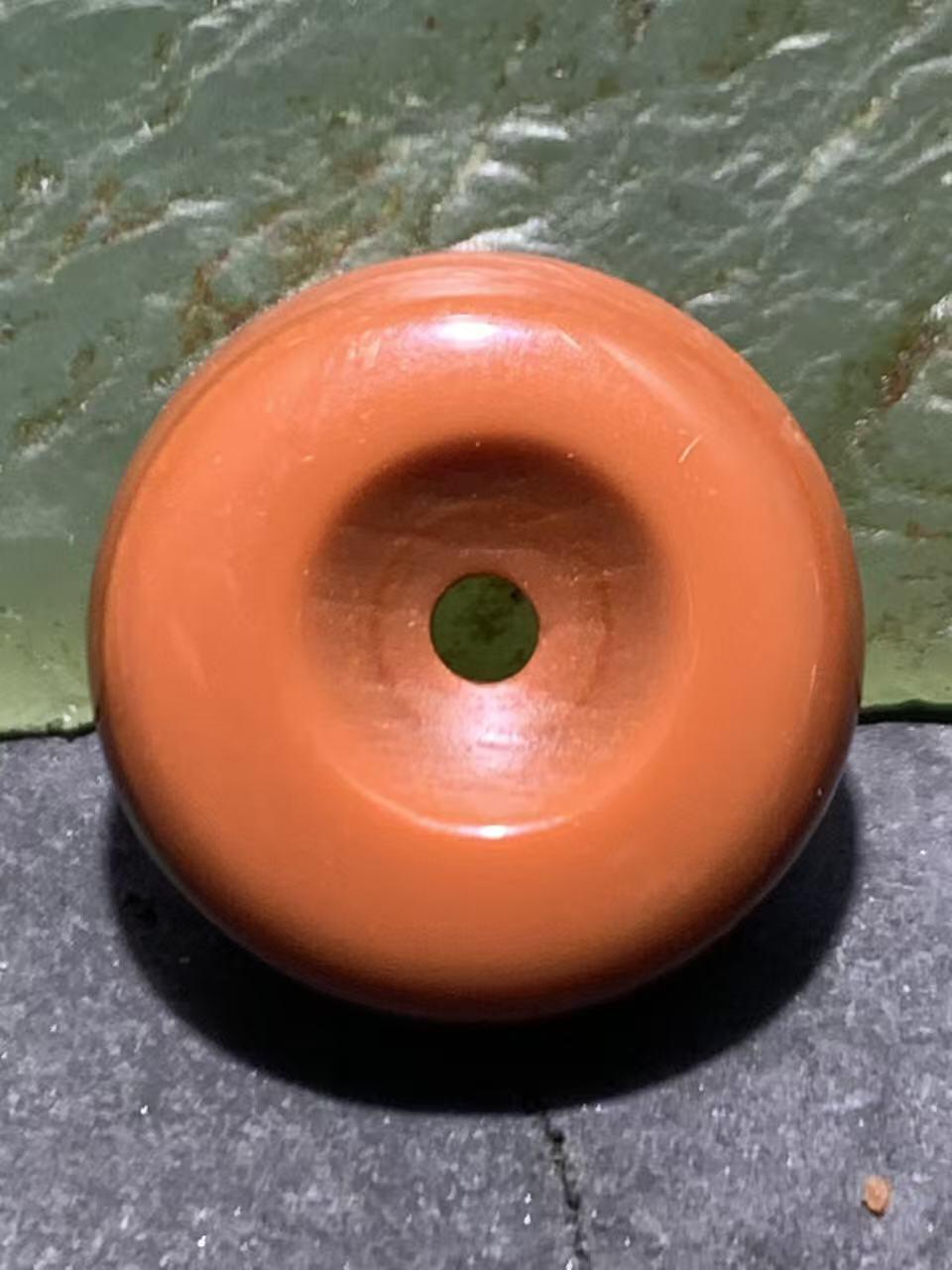 精美南红玛瑙柿子红面包圈小平安扣一个，