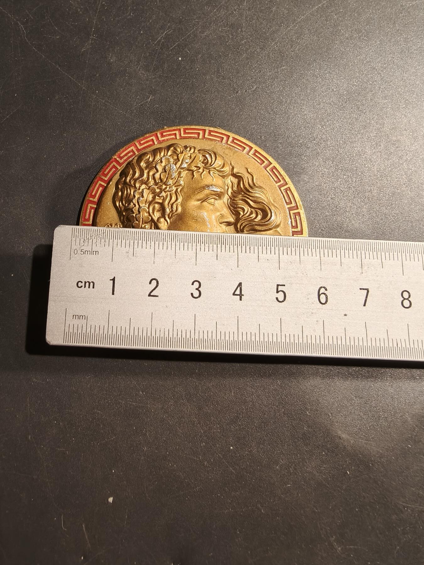 老王徽章第181期 罗马风格纪念章    直径58mm   重量51.7g