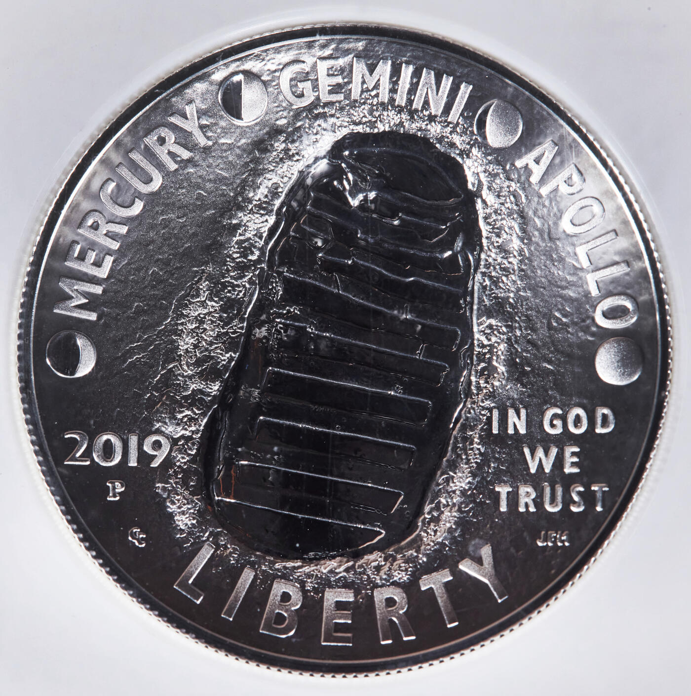 【俄甄集藏】马年新春第一拍 2026年(048)02-25星期三 晚 19:30 全场包邮