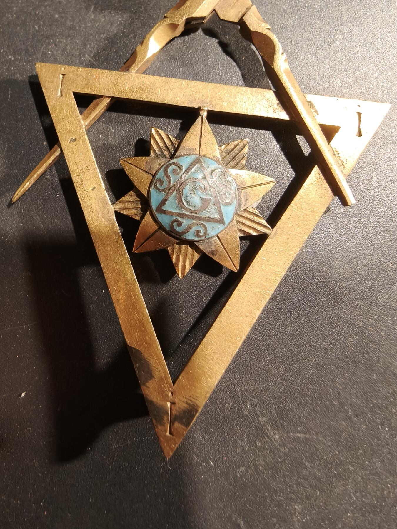 老王徽章第181期 英国共济会奖章