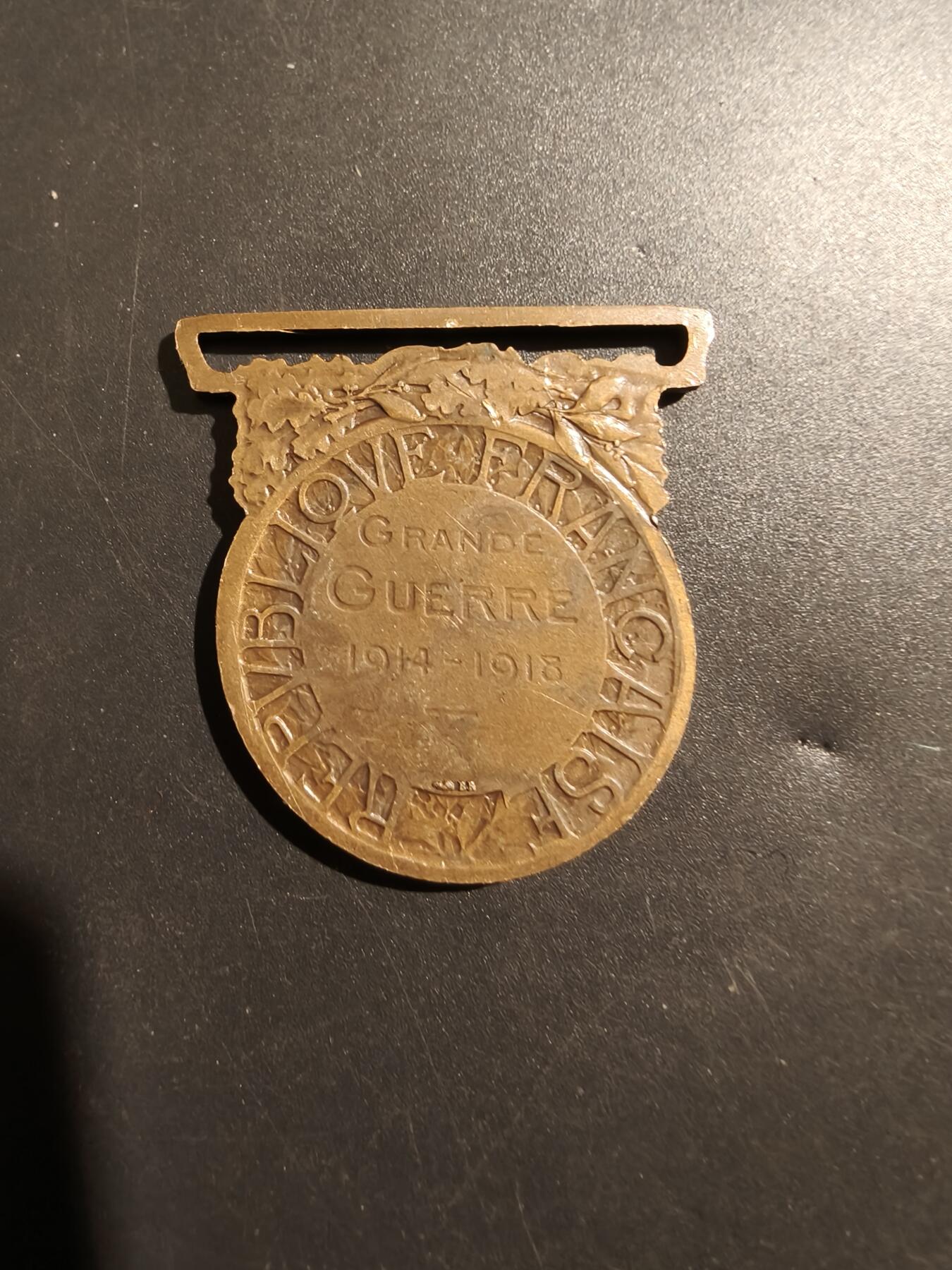 老王徽章第181期 法国一战纪念章   无绶带