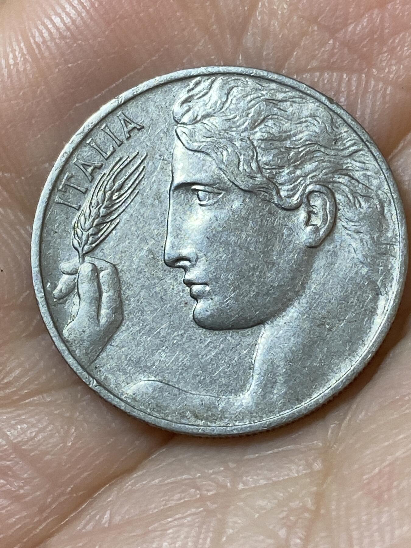 2026年第二十一场(总第一百九十场）外国好品散币场(免佣金) 意大利王国1909年20分(维托里奥·埃马努埃莱三世第二套)