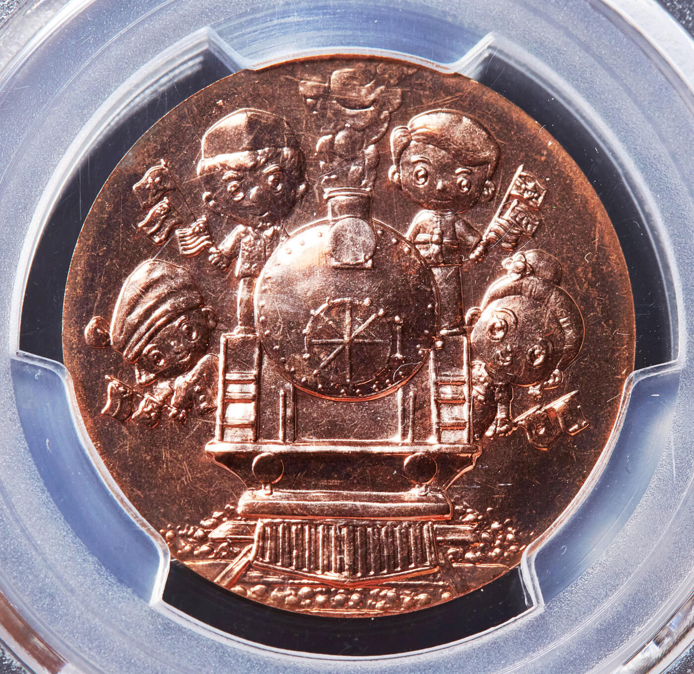 【俄甄集藏】马年新春第一拍 2026年(048)02-25星期三 晚 19:30 全场包邮 泰国2013年纪念儿童节童趣主题造币厂纪念铜章，PCGS MS65RD，原铜光难得