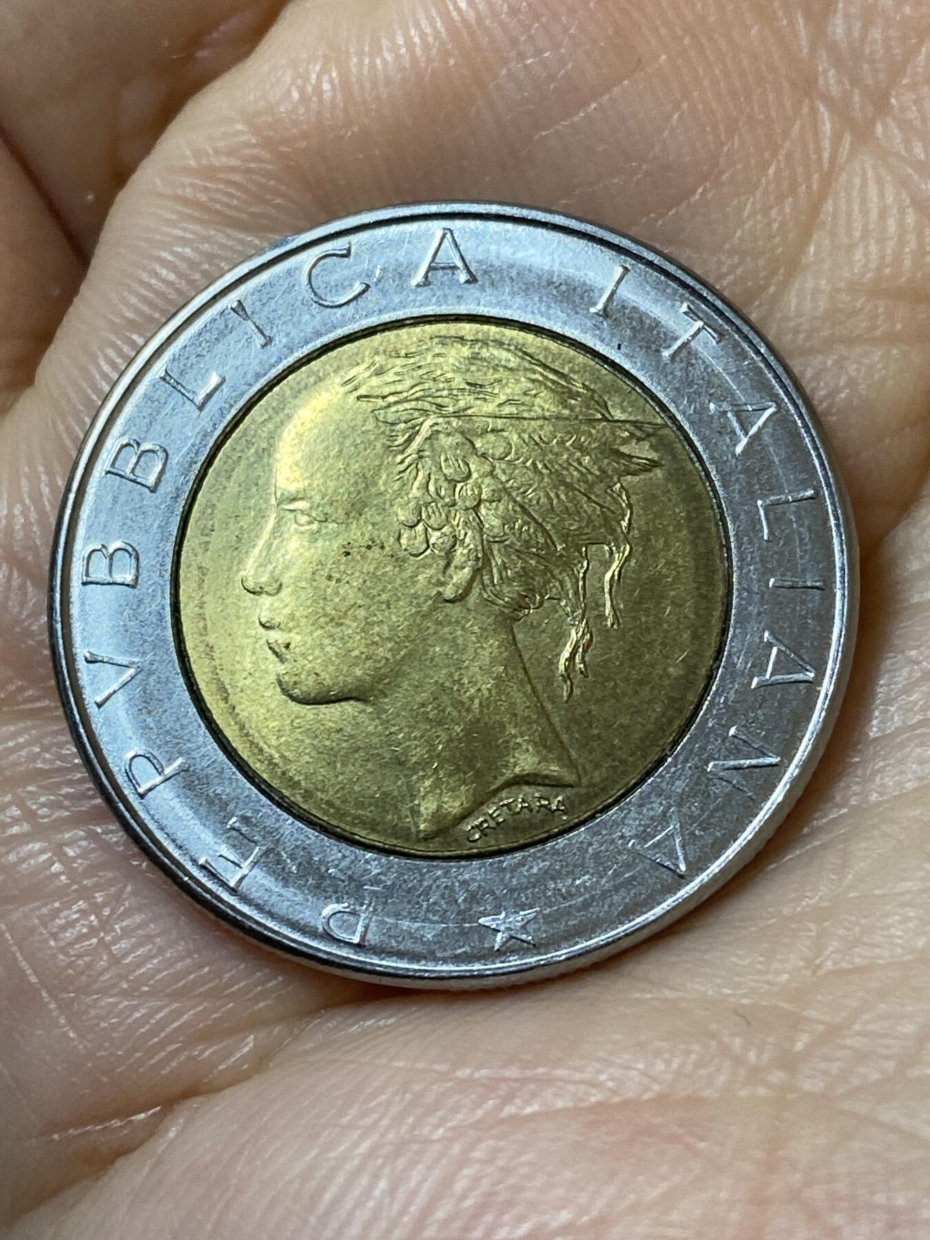 2026年第二十一场(总第一百九十场）外国好品散币场(免佣金) 意大利🇮🇹1982年500里拉