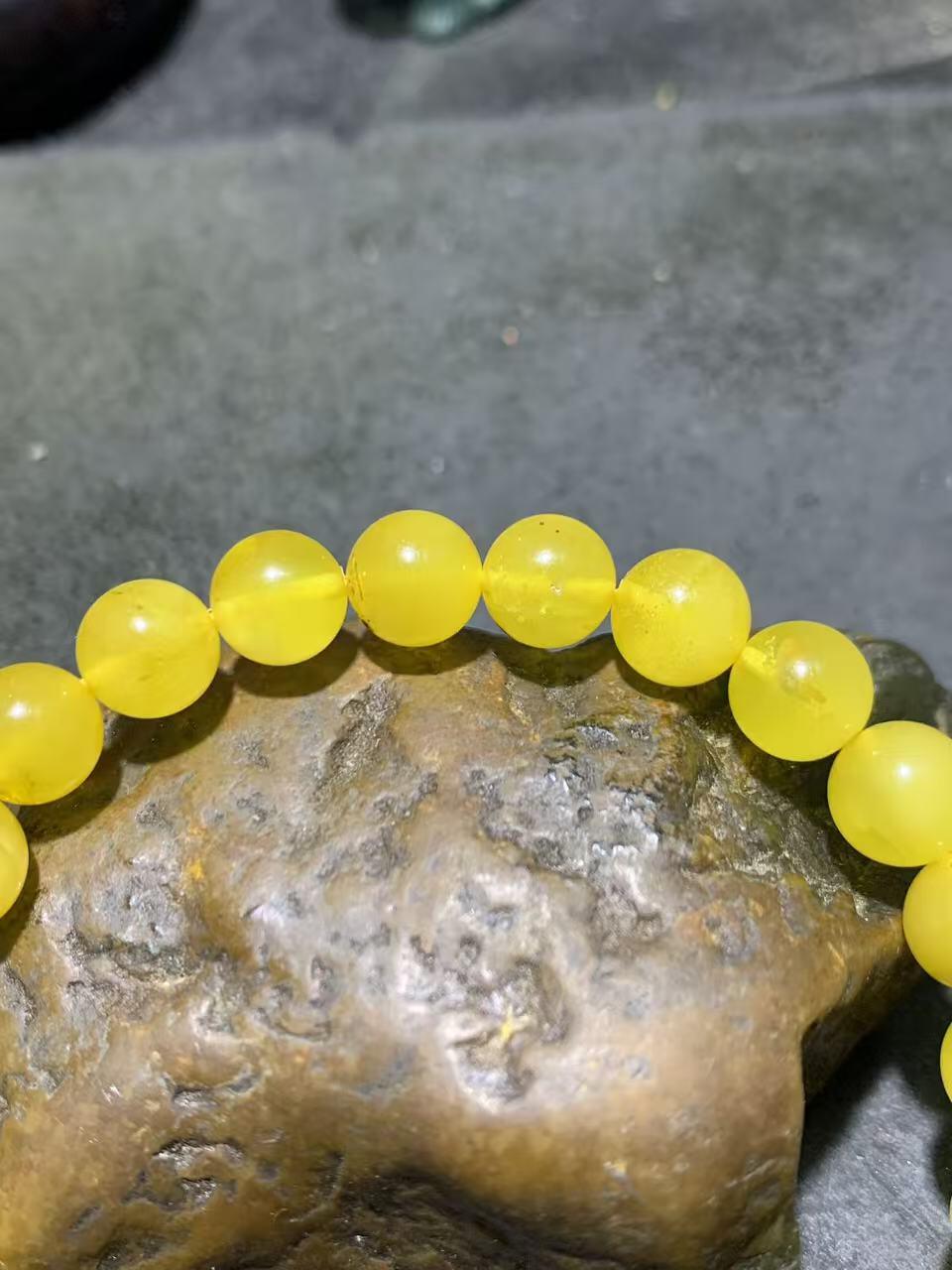 天然乌克兰蜜蜡手串1条！