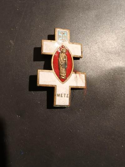 老王徽章第181期 - 法国梅兹天主教会证章