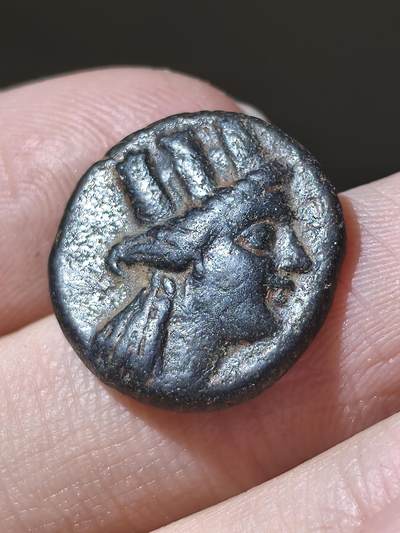 星盘世界钱币二月二十一日初五 世界古典币春节精品大拍 祝各位藏友马年大吉-新年新气象！ - 美品！希腊化-黎凡特 腓尼基地区城邦 提喀女神船首铜币 约前一世纪 腓尼基铭文清晰 非常有趣的品种
