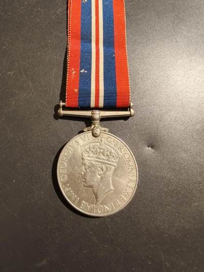 老王徽章第181期 - 英国二战纪念章