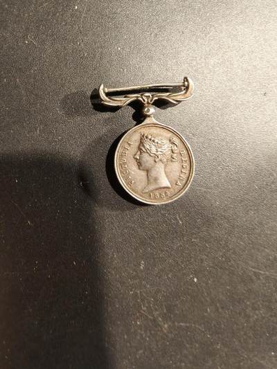 老王徽章第181期 - 法国版克里米亚战争奖章迷你章   无绶带    带狼头银标