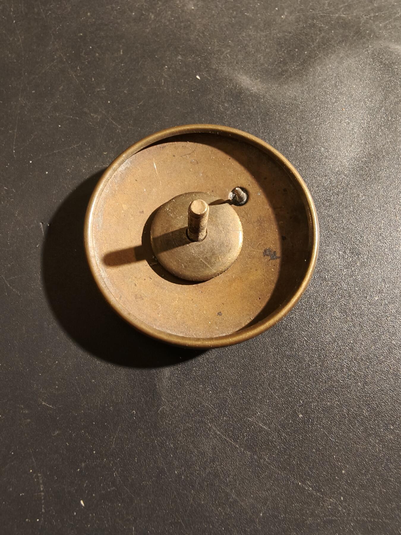 老王徽章第181期 美国陆军大檐帽帽徽