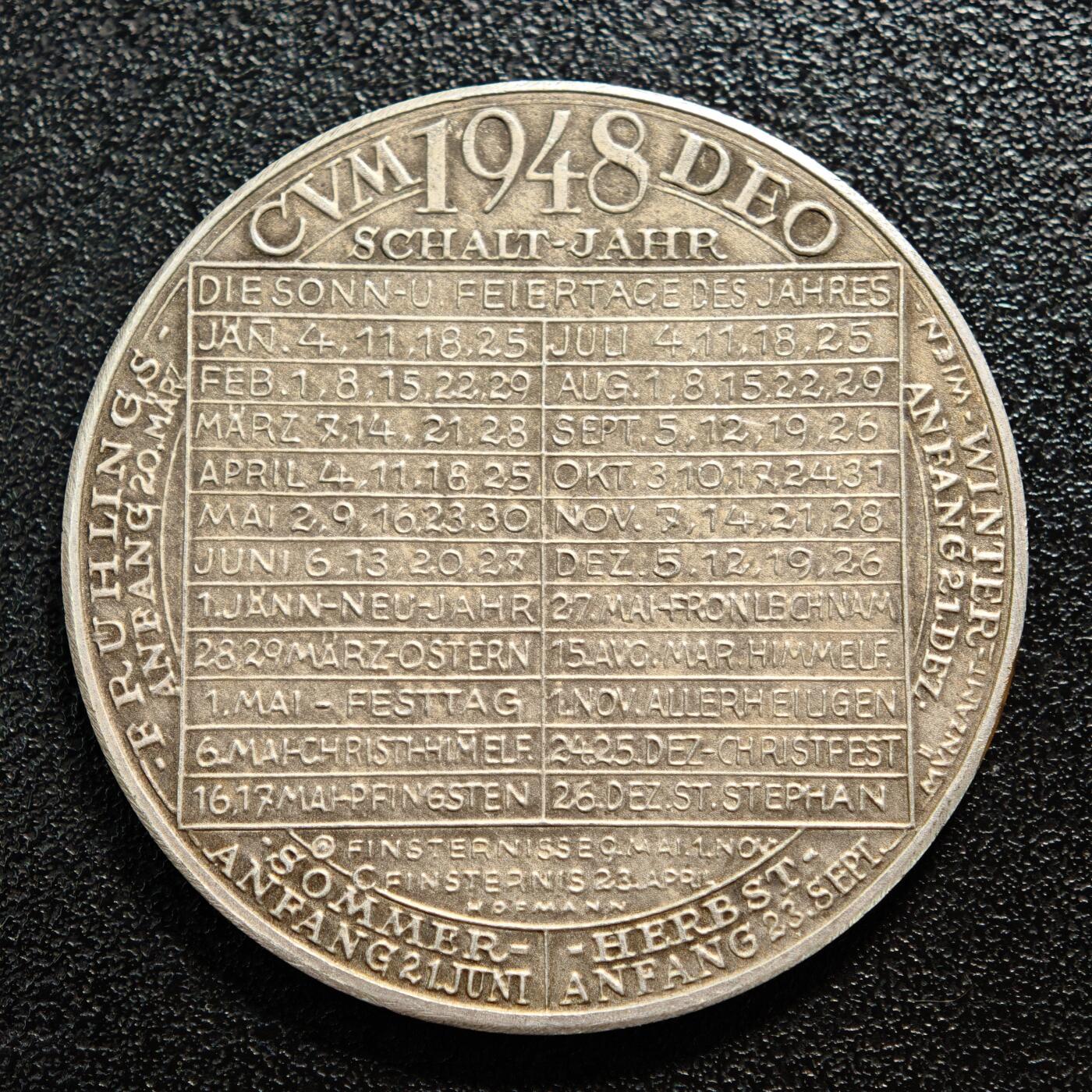 【德藏】世界币章拍卖第165期（拍品征集中~欢迎藏友联系） 1948年 奥地利维纳斯年度日历镀银纪念铜章 直径约：40mm；重约：21.6g