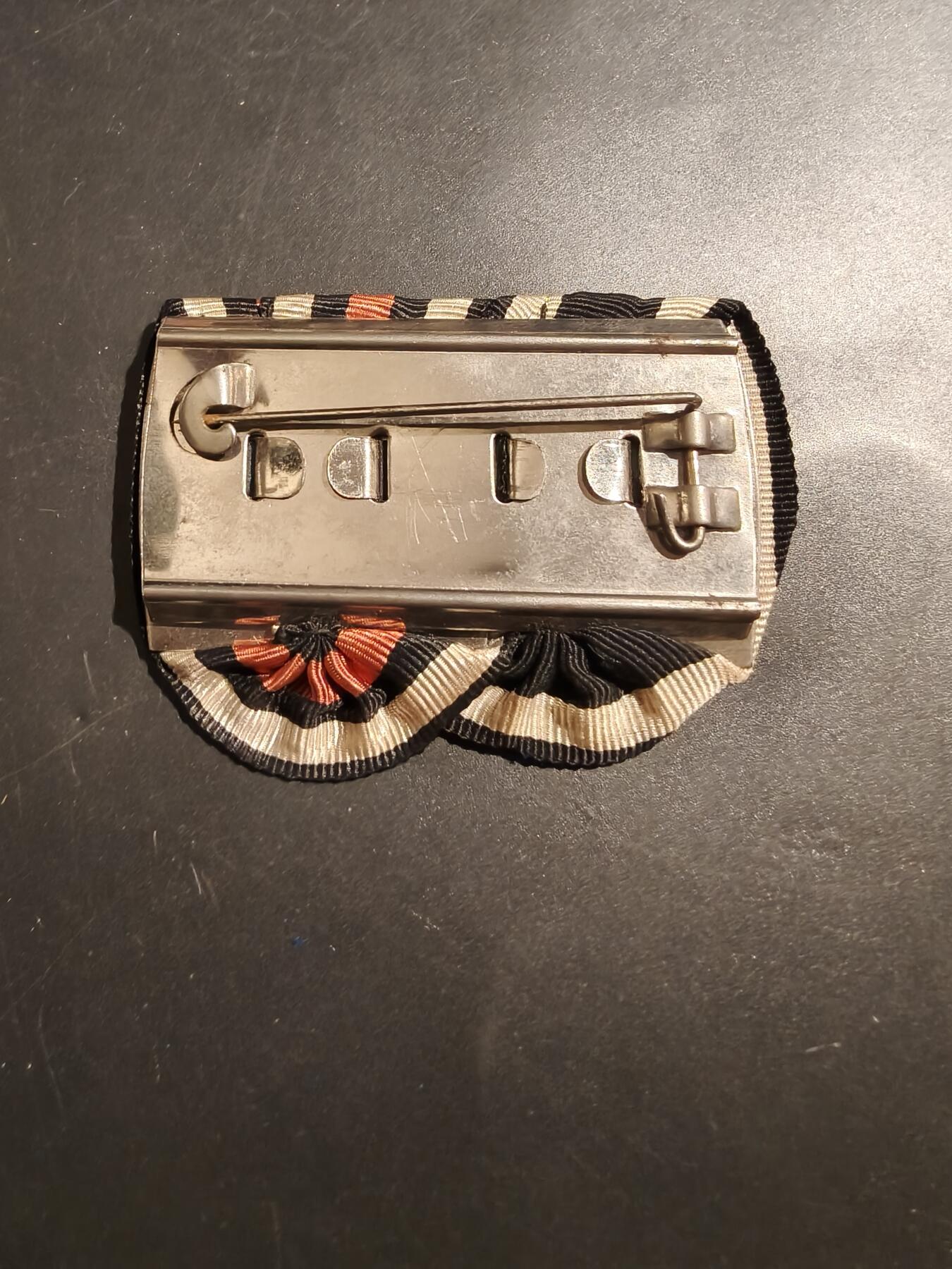 老王徽章第181期 德国一战兴登堡十字、一战二铁联排礼服挂板