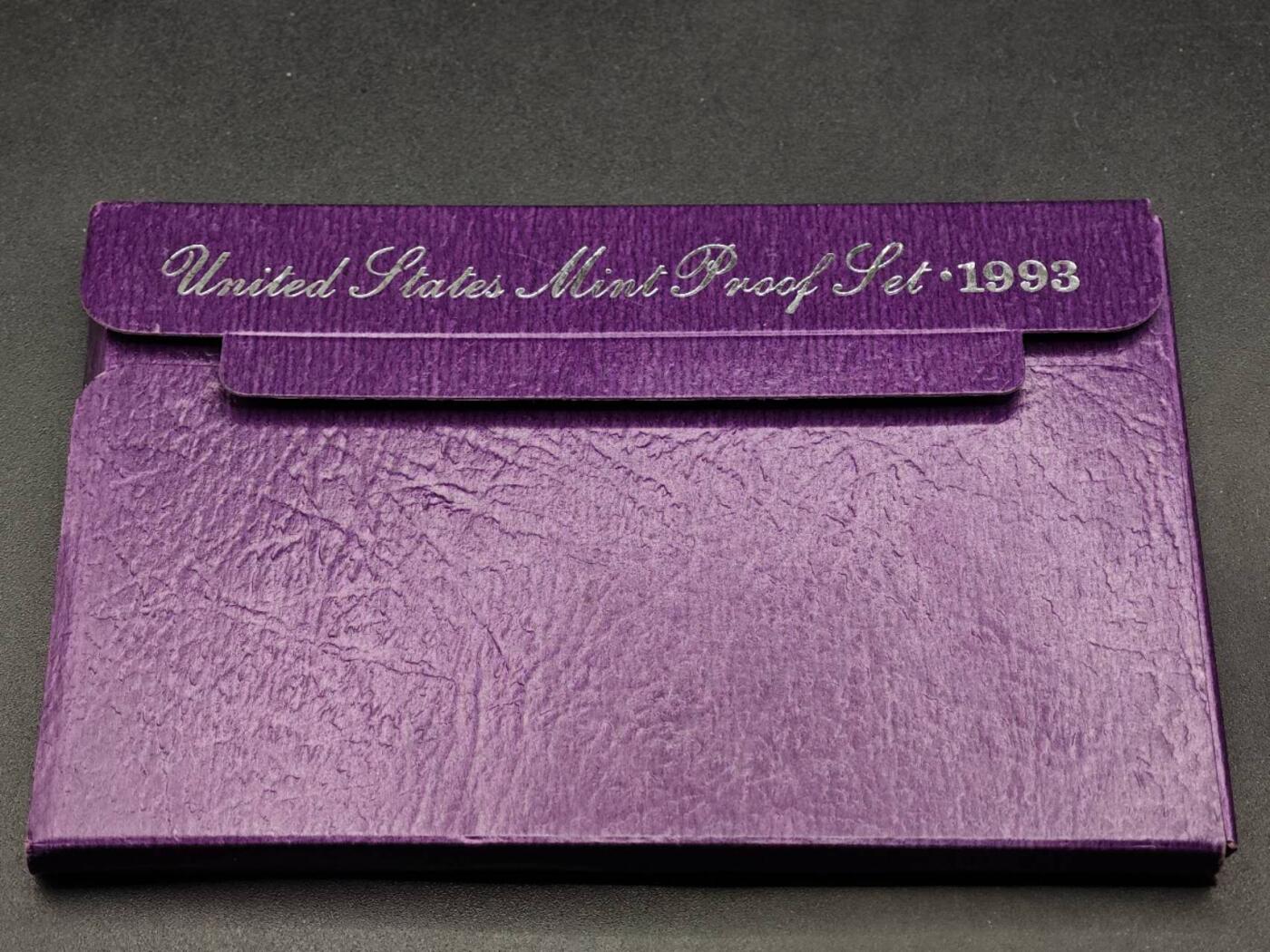 【淘币小摊】实时拍第八百七十拍   银币套币场    年前最后一场周一预留全部发出 本场无中意拍品可私信周日发货请更换最新收货地址不方便收货的请勿参拍或者顺丰到付 美国1993年精制套币盒证全