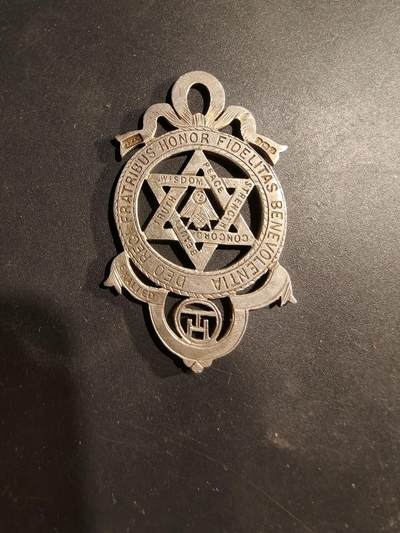 老王徽章第181期 - 英国共济会奖章    925银    20.5g