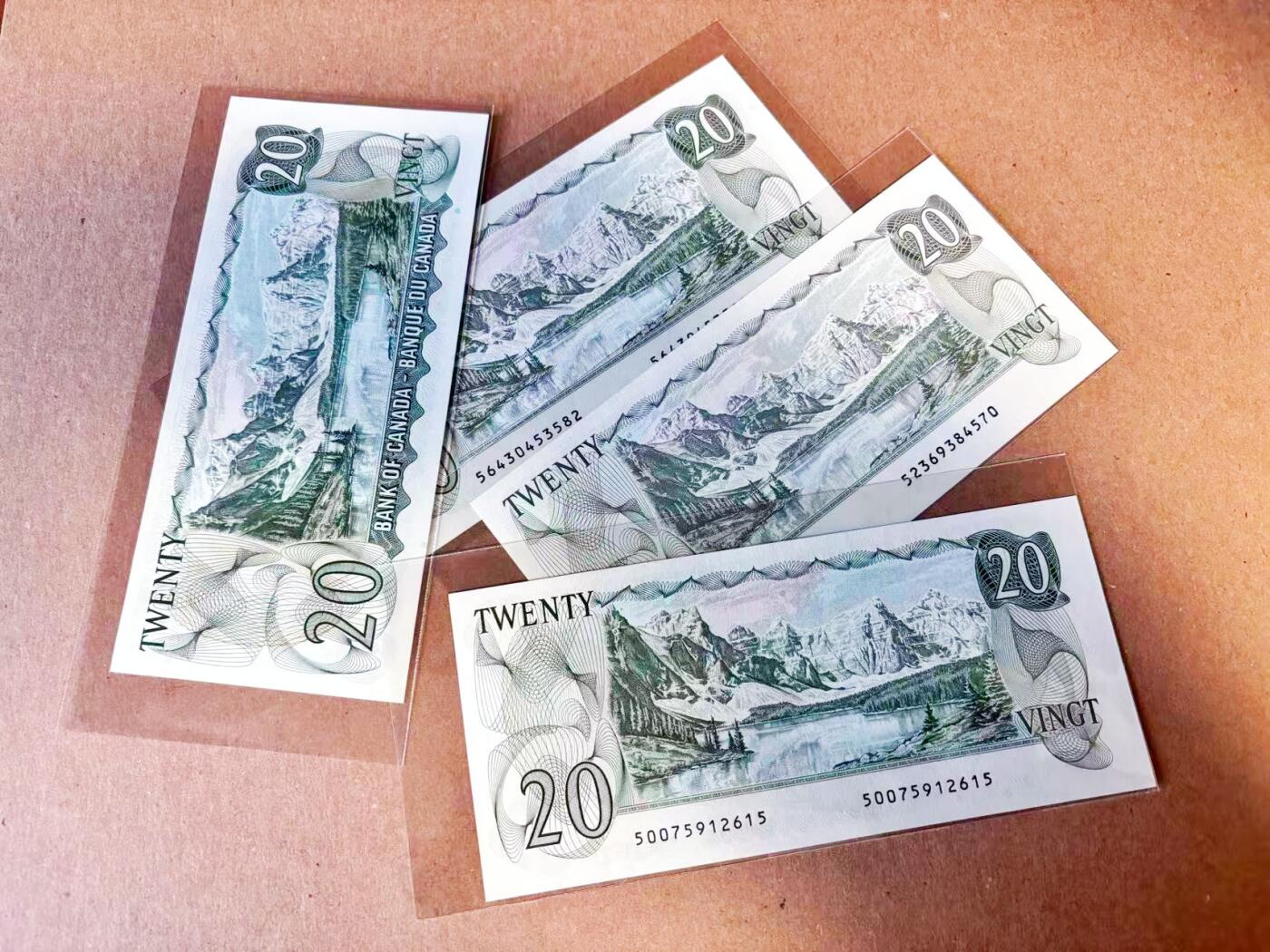 【Blue Auction】世界纸币精拍第785期——18级TOP拍卖/信誉/品质/专业/高效💫 【一组4张 含无47】加拿大 1969-79年20元 全新UNC