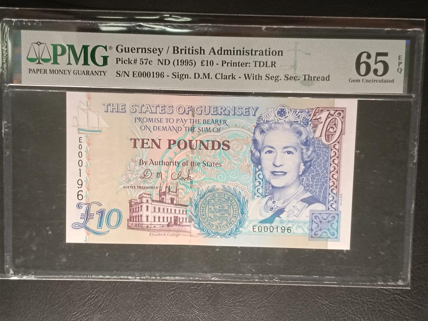 【年前末拍！】2026二月第二期，总216期 根西岛1995版10镑PMG65epq倒置百位小号196，老年女王和萨马尔兹公园